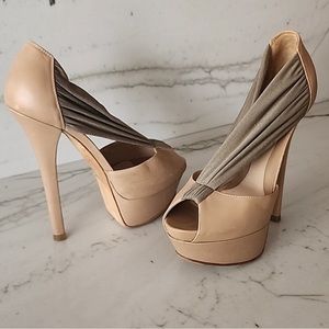 Fendi double platform peep toe heels. Size 35